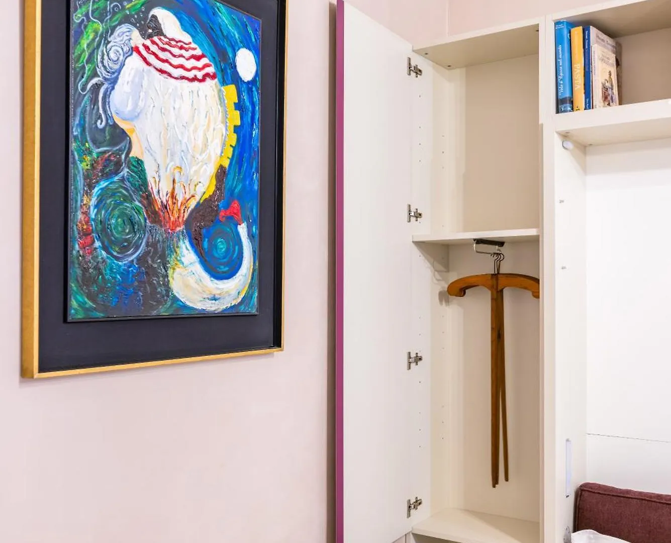 Toledo Warm Renovated Studio Neapol